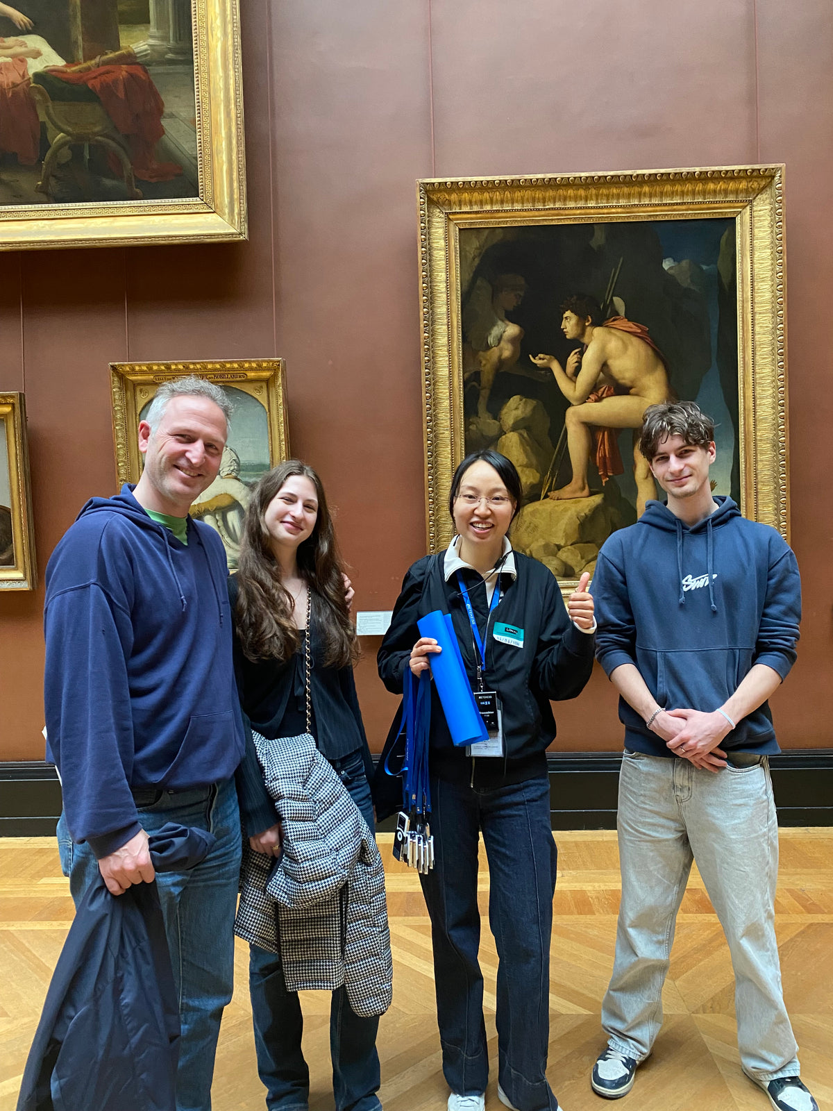 Louvre Private Family Tour - 2 Hours-Up to 6 People-Group Tickets Included
