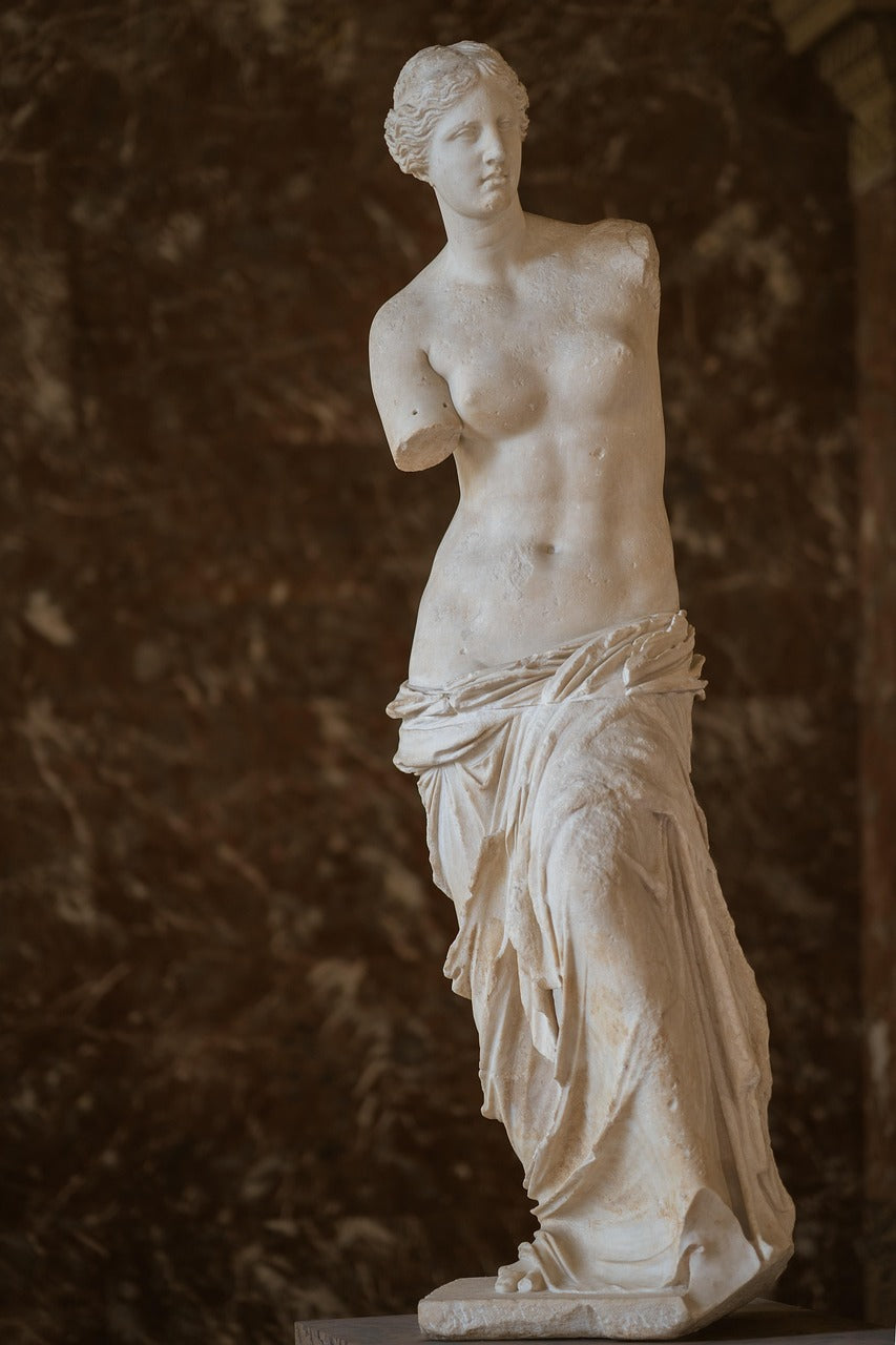 Louvre Private Family Tour - 2 Hours-Up to 6 People-Group Tickets Included